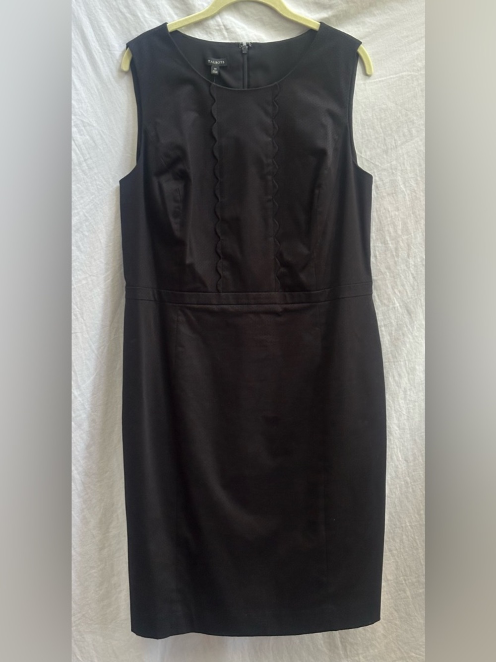 Classic Black Pique Sleeveless Sheath Dress